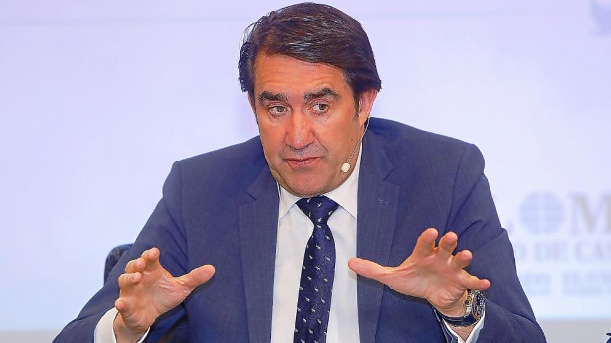 Suárez-Quiñonez, durante su intervención.-J.M.LOSTAU