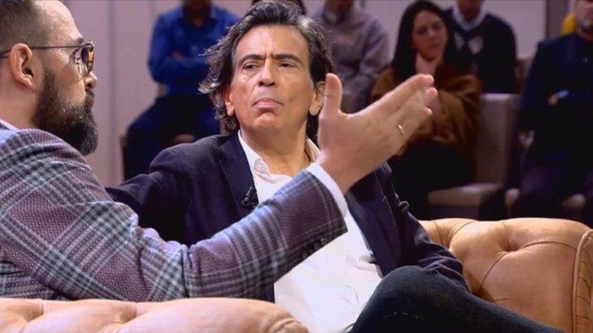 Arcadi Espada, en el Chester de Risto Mejide emitido el pasado 17 de febrero en Cuatro.-MEDIASET