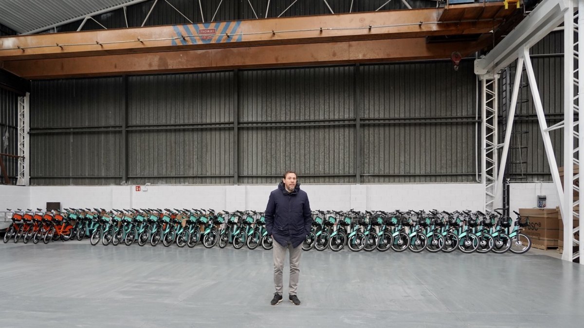 El alcalde de Valladolid, Óscar Puente, inaugura las nuevas instalaciones del sistema de Bikibici.- ICAL