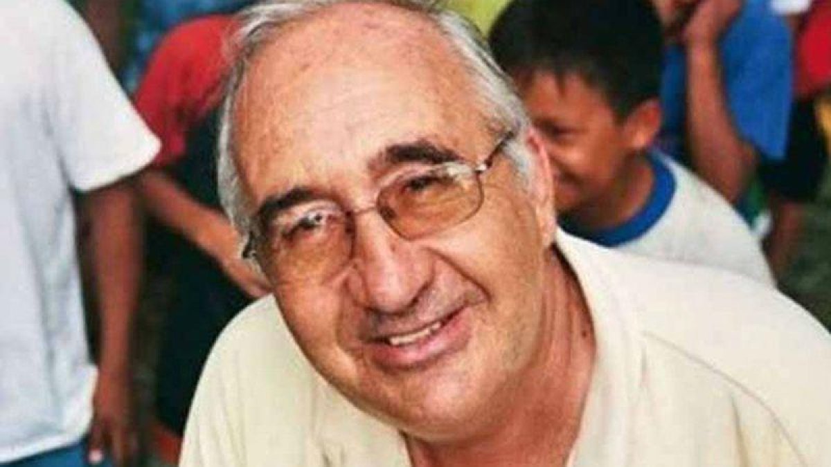 Carlos Riudavest Montes, de 73 años, el sacerdote jesuita español que ha sido hallado muerto en Perú este viernes.-EL PERIÓDICO