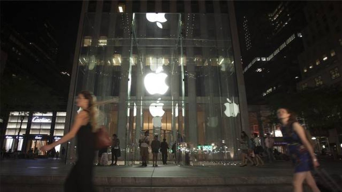 Tienda de Apple en Nueva York.-Foto: REUTERS / CARLO ALLEGRI