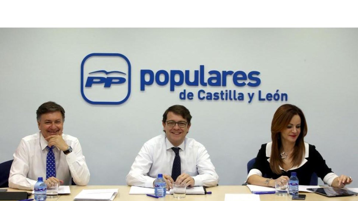 El presidente del PP de Castilla y León, Alfonso Fernández Mañueco, preside la reunión del Comité de Dirección para valorar el calendario de congresos provinciales y la actualidad política-ICAL