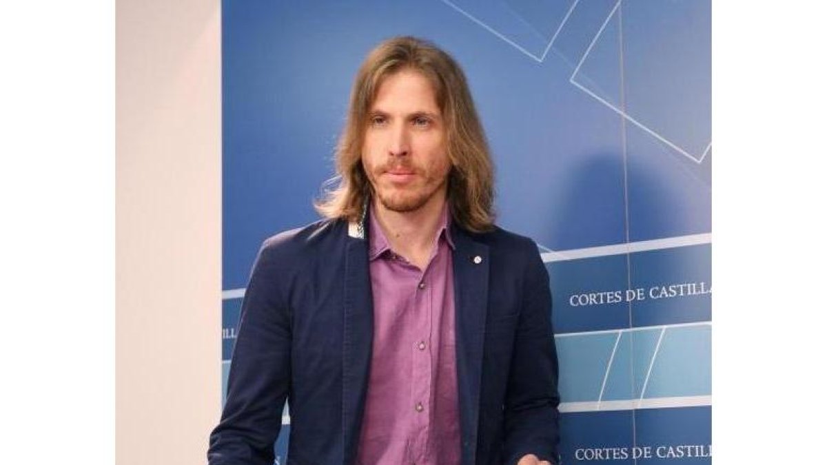 Pablo Fernández, procurador de Podemos en las Cortes de CyL.-E.M.