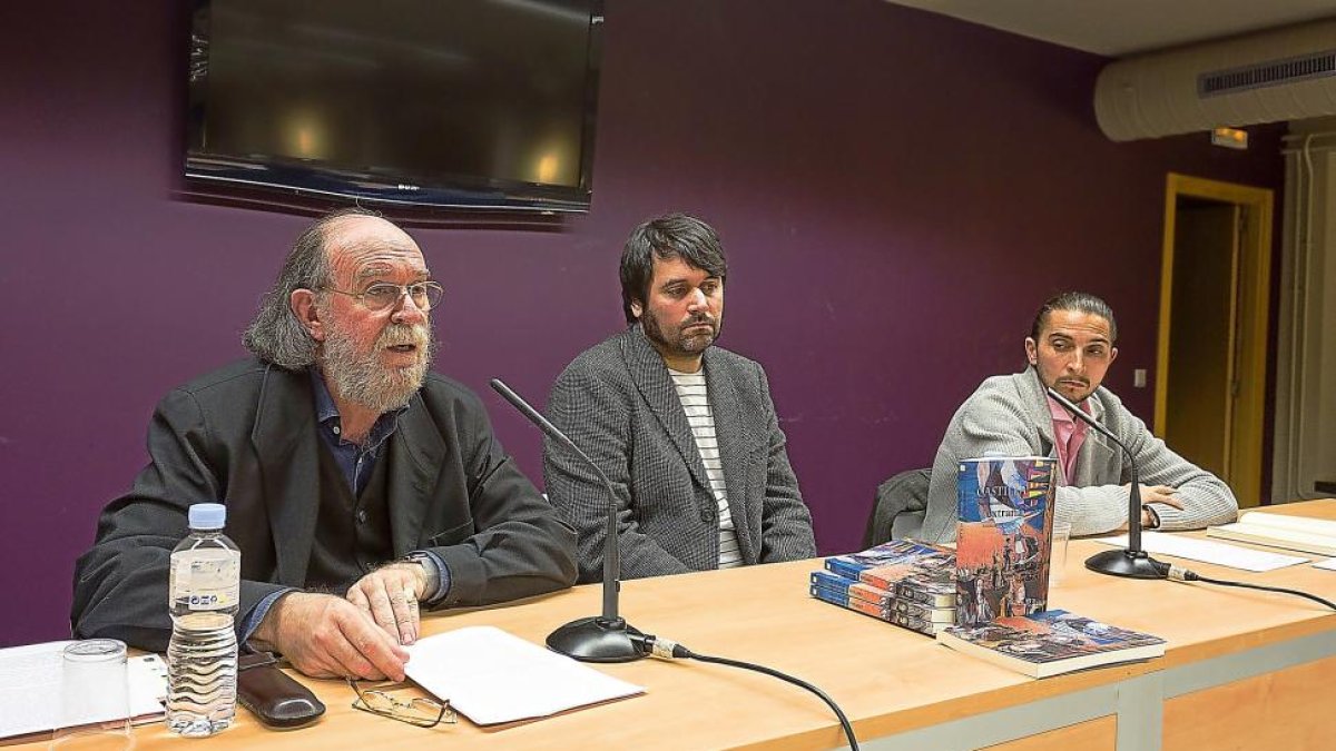 Joaquín Díaz, Javier Campelo y Jorge González del Pozo, ayer.-M. A. SANTOS