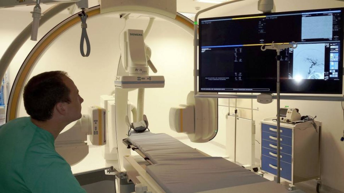 Angiógrafo biplano con tecnología de última generación, en el Hospital Clínico de Valladolid-Ical
