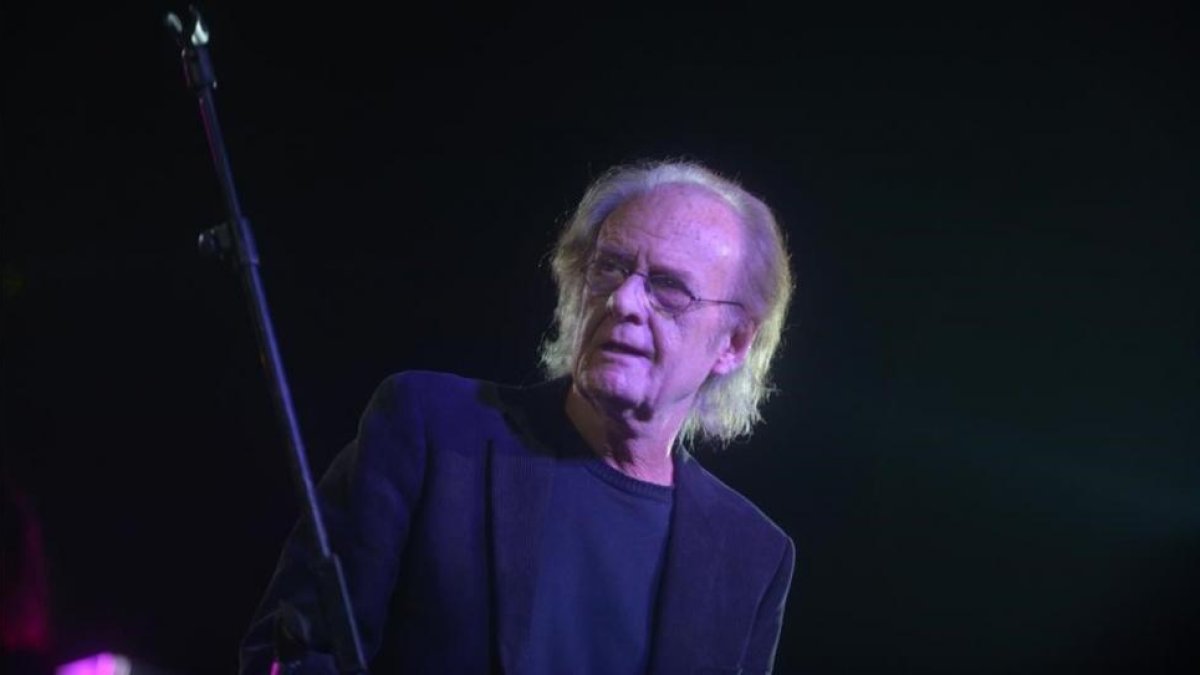 Luis Eduardo Aute, en un concierto en Madrid el pasado mayo.-GDN