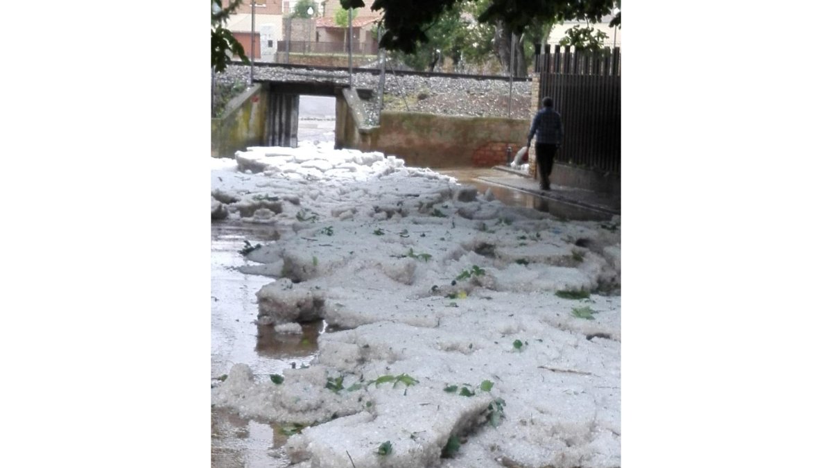 Granizada en Ágreda.-E.M.