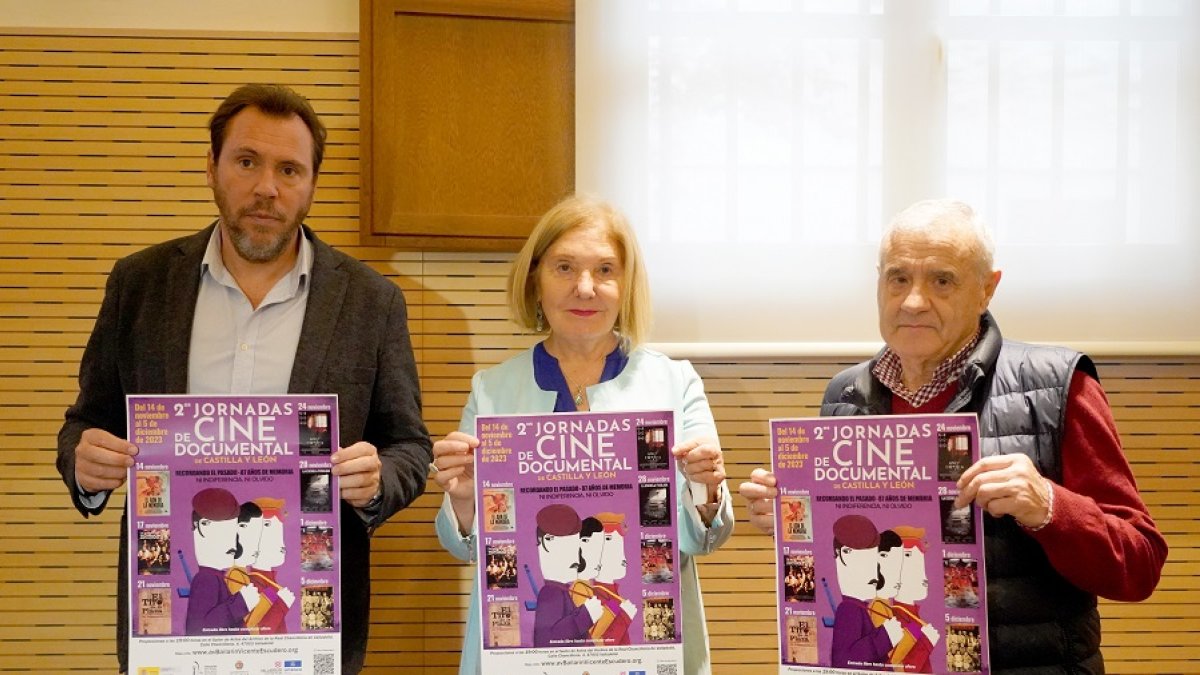 Óscar Puente, Elena Martín y Jesús Valverde, hoy, en la presentación de las jornadas. | ICAL