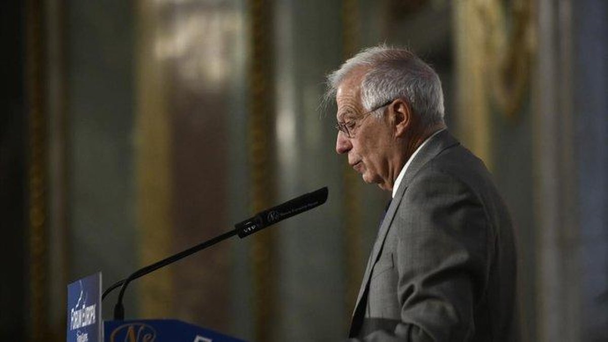 El ministro de Exteriores en funciones, Josep Borrell.-OSCAR CANAS (EUROPA PRESS)