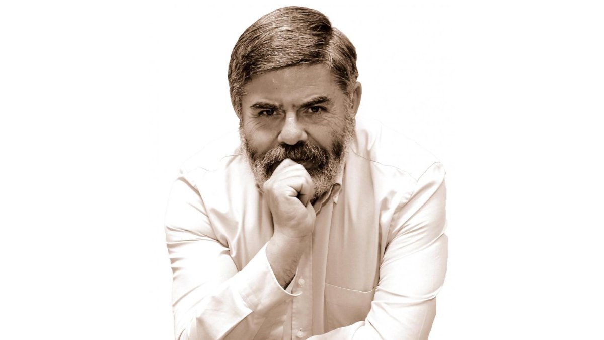 J. Luis F. Del Corral.