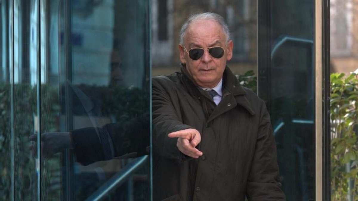 El exnúmero dos de la Policía Eugenio Pino a su salida de la Audiencia Nacional-DAVID CASTRO