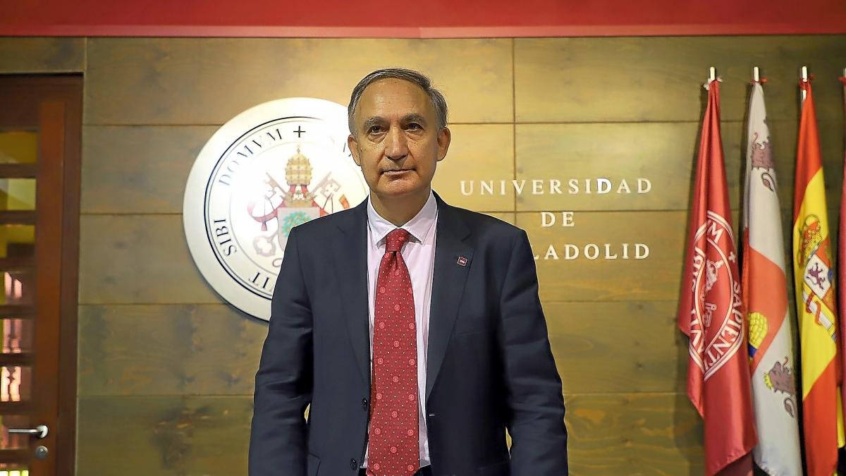 El rector de la Universidad de Valladolid, Antonio Largo Cabrerizo.-ICAL