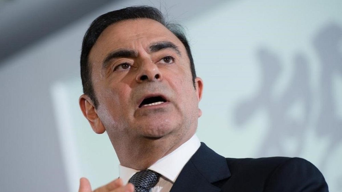 Carlos Ghosn durante una exposición.-NISSAN