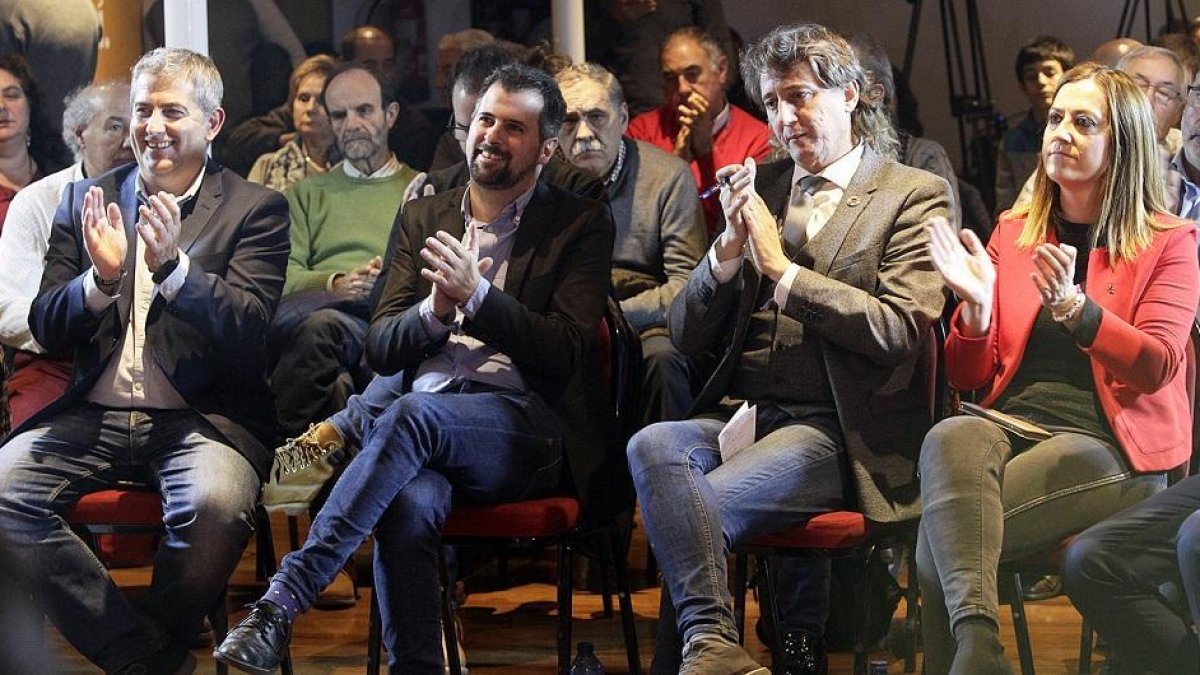 El secretario general del PSCyL, Luis Tudanca, ayer en el cierre de campaña en Soria.-LUIS ÁNGEL TEJEDOR