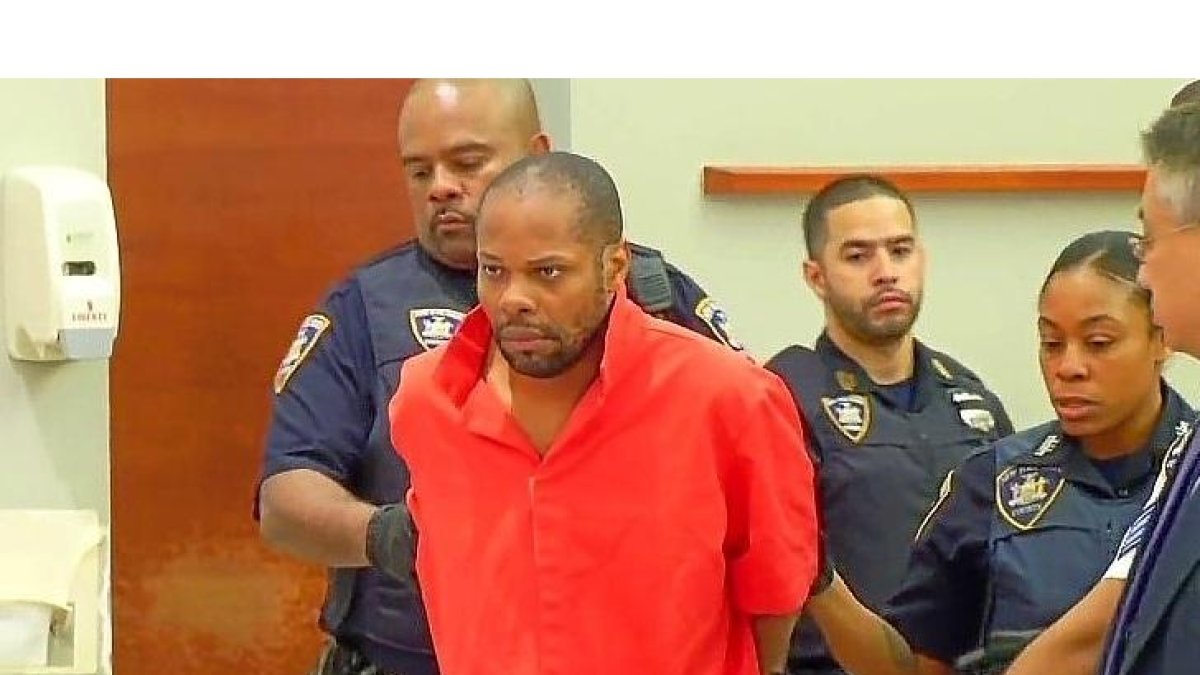 El culpable West Spruill en una declaración por vídeo desde la prisión de Rikers.-E.M.