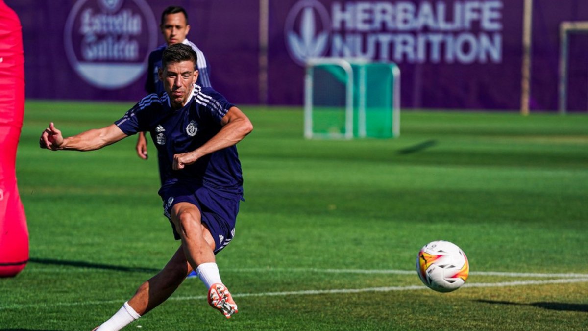 Alcaraz en un entrenamiento el pasado año. / RV