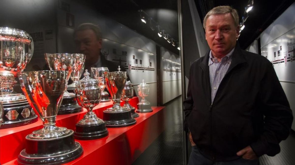 Javier Clemente, en el museo del Athletic.-STRINGER