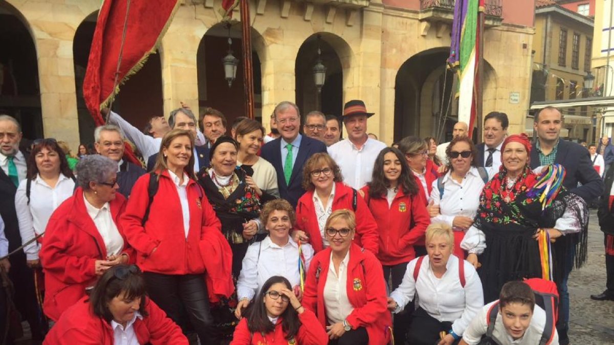 Silván, en la celebración del Día de León en Asturias.-E. M.