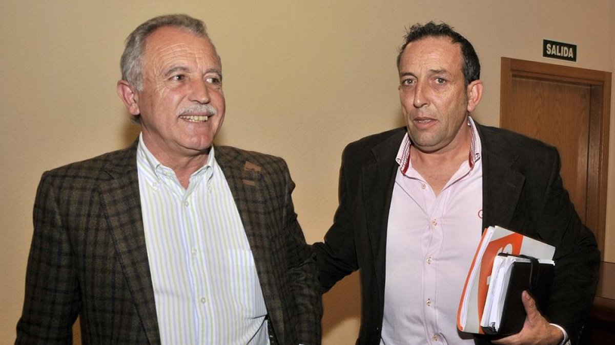 José Antonio de Miguel (dch.)y Raúl Lozano (izq.) fueron expulsados de Ciudadanos en abril de 2016.-VALENTÍN GUISANDE
