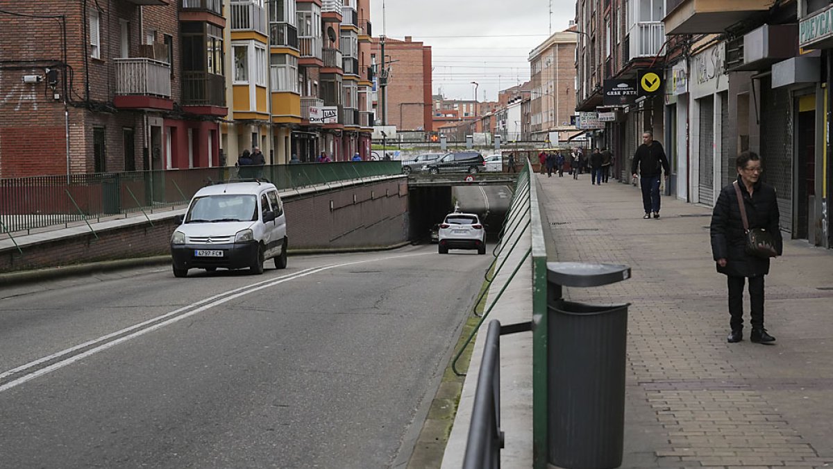 Túnel de los Vadillos visto desde la calle Casasola, imagen de archivo - J.M. LOSTAU
