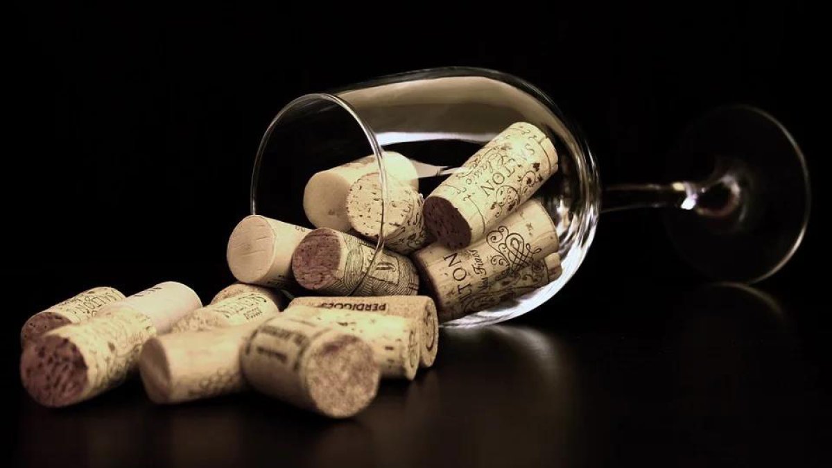 Corchos de botellas de vino, imagen de archivo.- E.M.