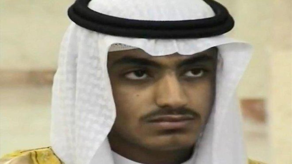 Captura de video facilitada en 2018 por la Agencia Central de Inteligencia estadounidense CIA de Hamza bin Laden.-EFE
