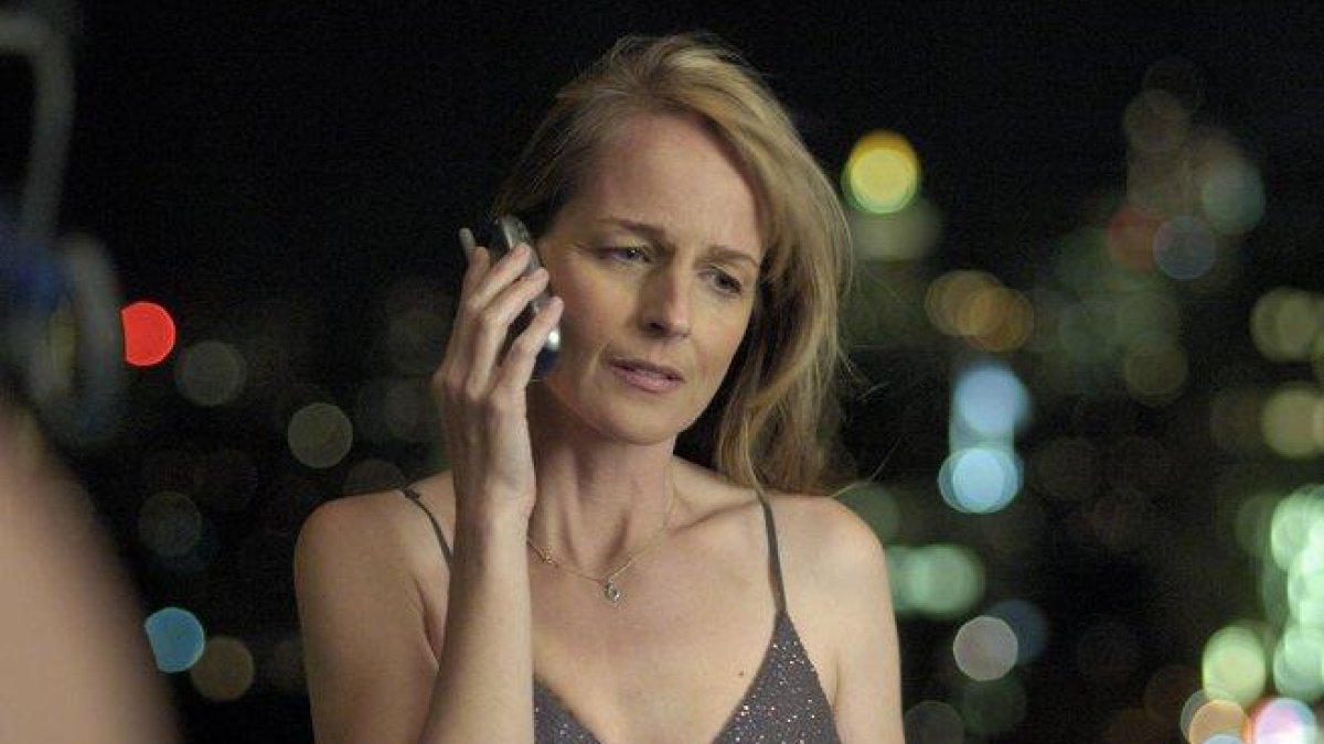 Helen Hunt, en un fotograma del filme ’Cuando ella me encontró’ (2008), con el que debutó como directora y guionista.-