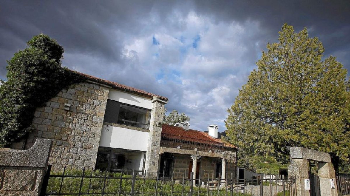 La casa rural Benjamín Palencia, en Villafranca de la Sierra, una de las muchas que han convertido a la provincia en un referente del turismo rural.-R.M.