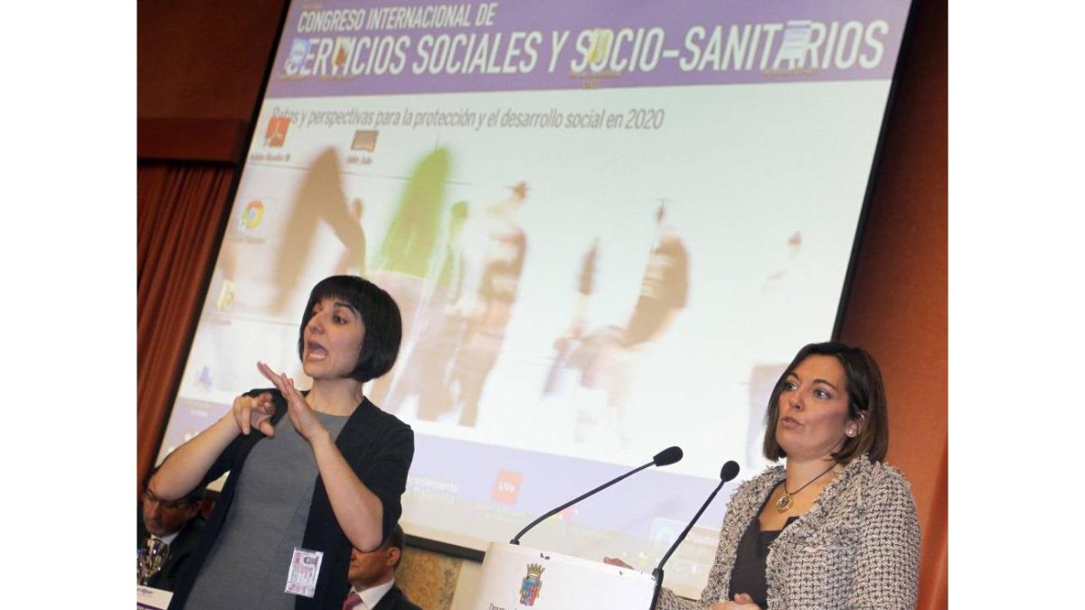 La consejera de Familia e Igualdad de Oportunidades, Milagros Marcos, inaugura el I Congreso Internacional de Servicios Sociales y Sociosanitarios 'Retos y perspectivas para la protección y el desarrollo en 2020'-Ical