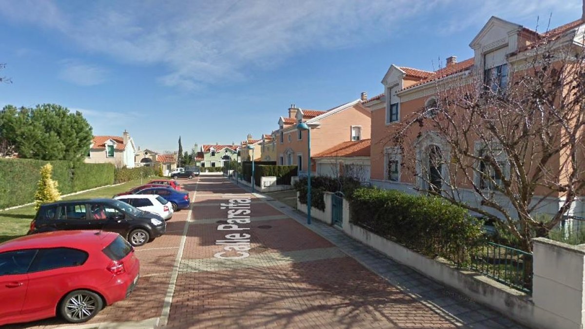 Calle Parsifal de Fuente Berrocal, donde se registró un robo.-GGL SW