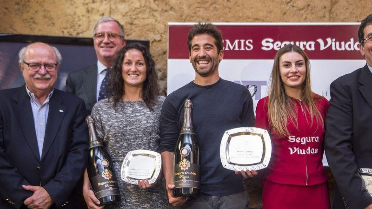 Marc López y Lara Arruabarrena, los premiados por la APT.-