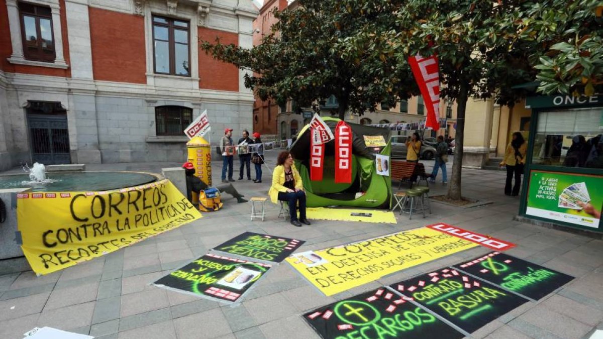 Paros parciales en Correos dentro del calendario de movilizaciones de sus trabajadores para exigir un convenio colectivo digno-Ical