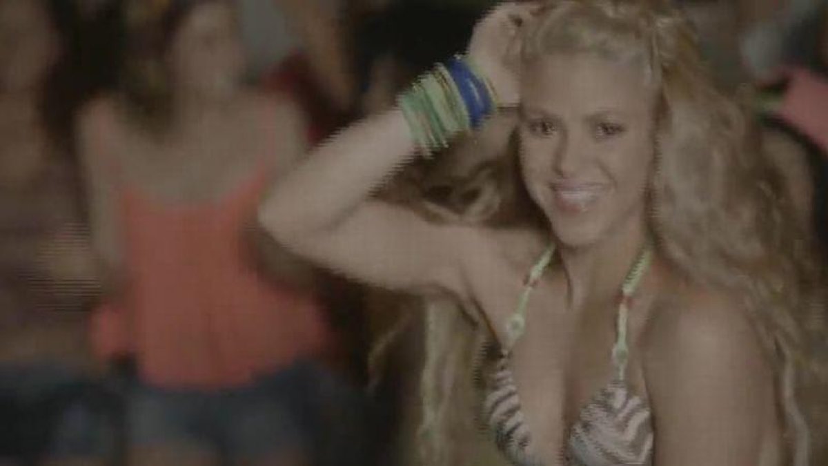 Shakira prepara un videoclip junto a Maluma. Ambos acaban de publicar su primera canción juntos, 'Chantaje' .-EUROPA PRESS