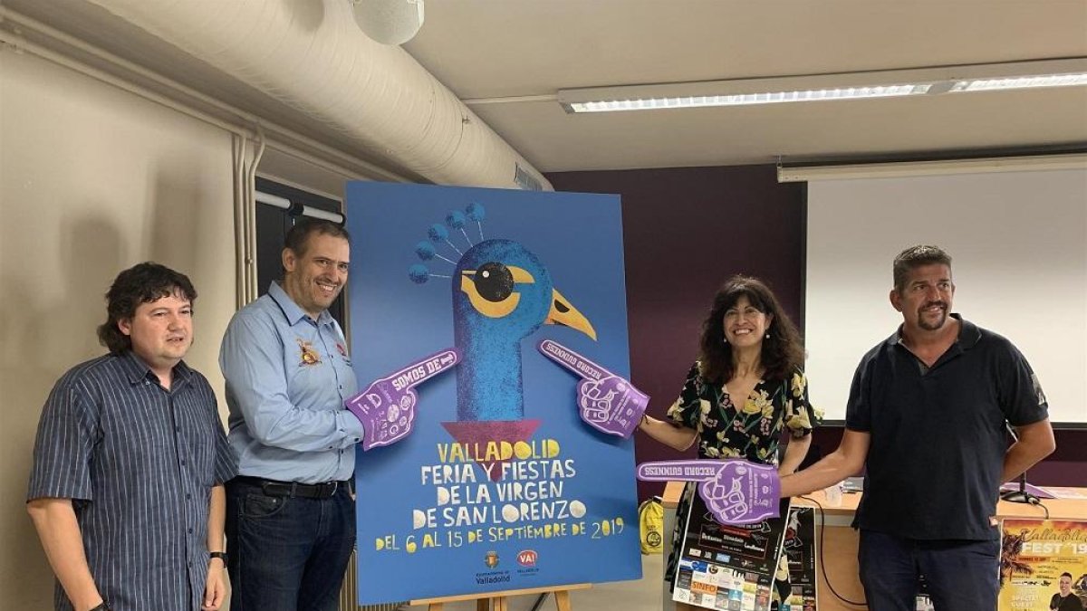 Javier Cuesta, Óscar Arranz, Ana Redondo y Juan Antonio Bermejo en la presentación del programa de las peñas para la Feria y Fiestas de Valladolid.-E.PRESS