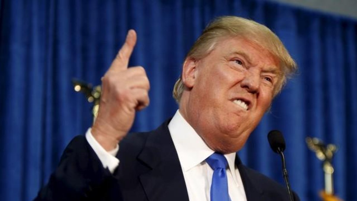 El candidato presidencial republicano Donald Trump en un discurso de campaña en New Hampshire.-REUTERS / DOMINICK REUTER