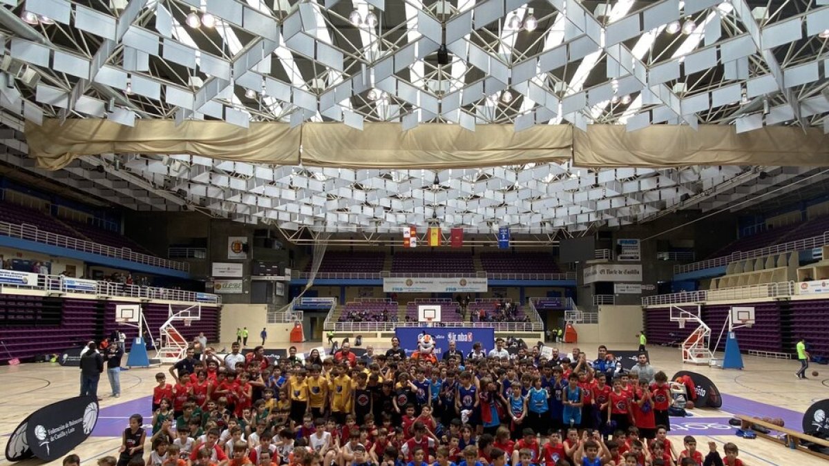 Final Event de la Jr.NBA en Valladolid. / EM