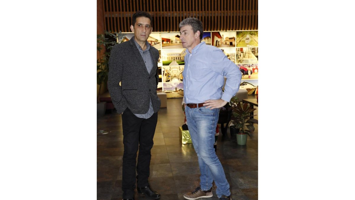 Vicente Andrés y Fernández Gamazo en la presentación de la candidatura.-J.M.LOSTAU