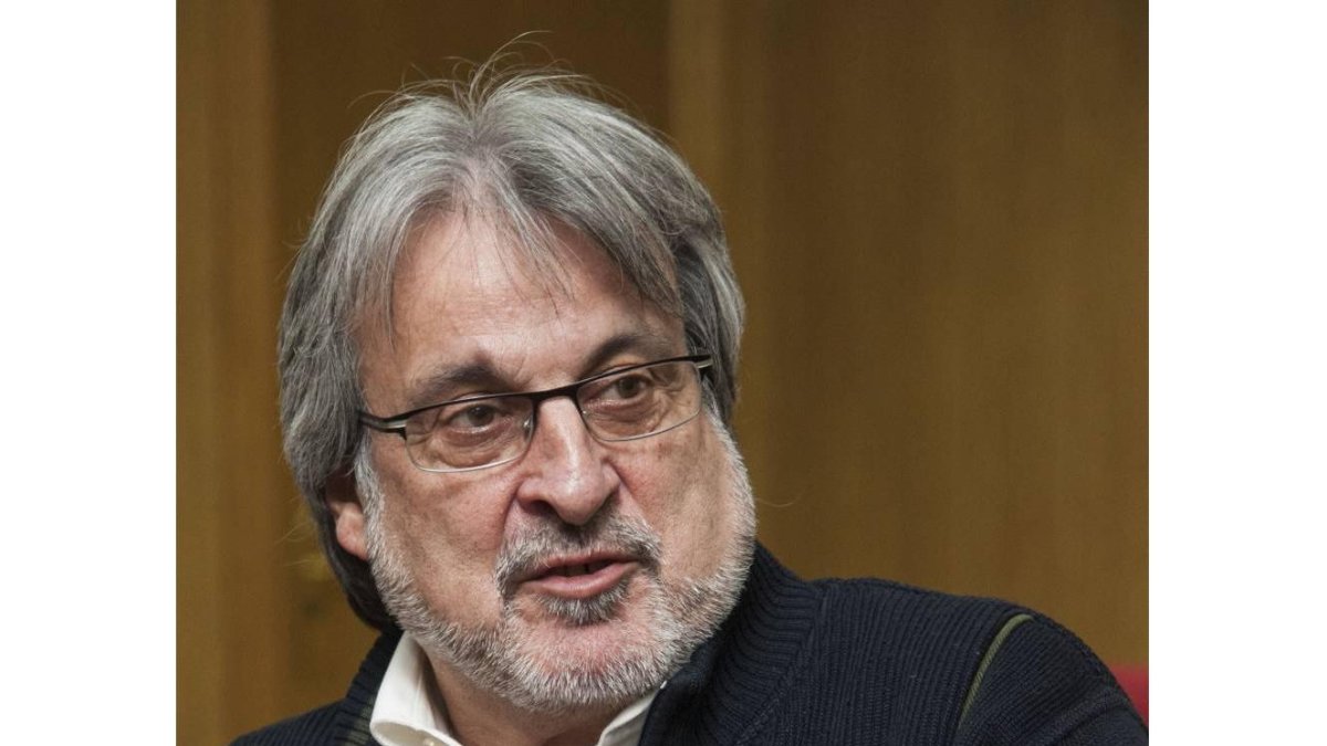 El coordinador regional de IU en Castilla y León, José María González-Ical