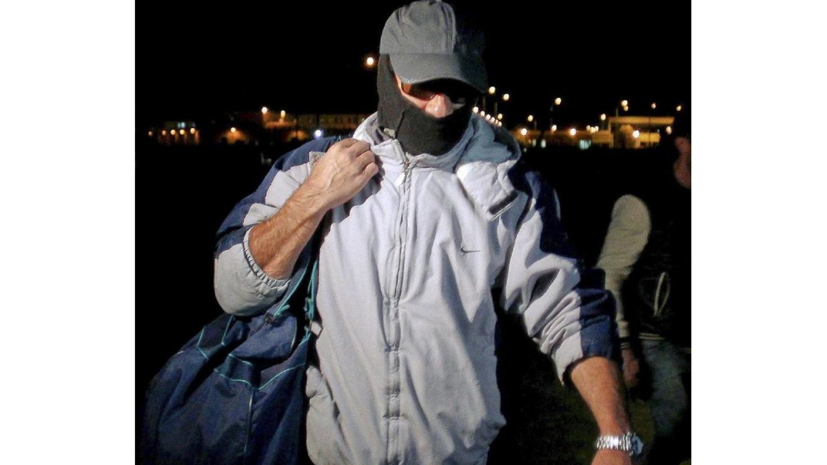 Pedro Luis Gallego en el momento de su salida de prisión, a finales de 2013-EL MUNDO