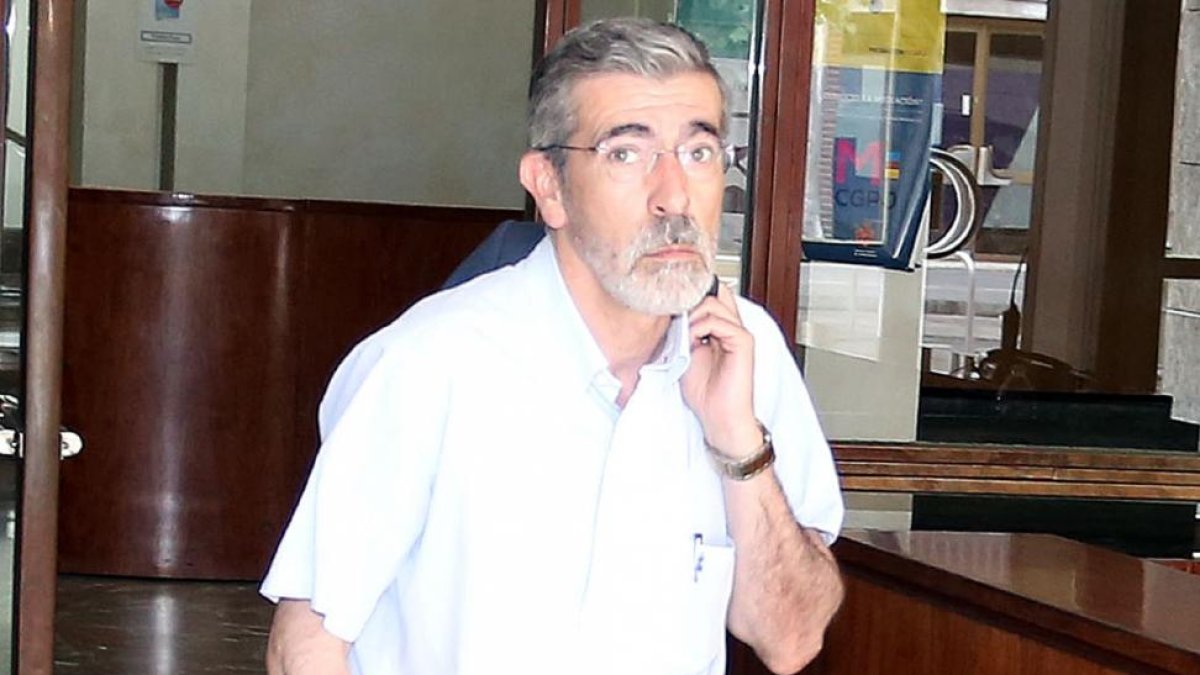 Jesús Rodríguez Recio en los juzgados.-ICAL