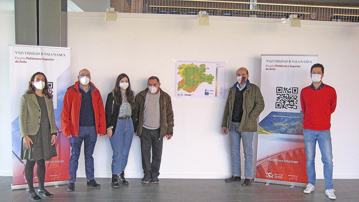 Irene Gozalo, Ignacio Martín, Cristina Sáez, Arturo Farfán, Luis Santiago Sánchez y Pedro Carrasco. EL MUNDO
