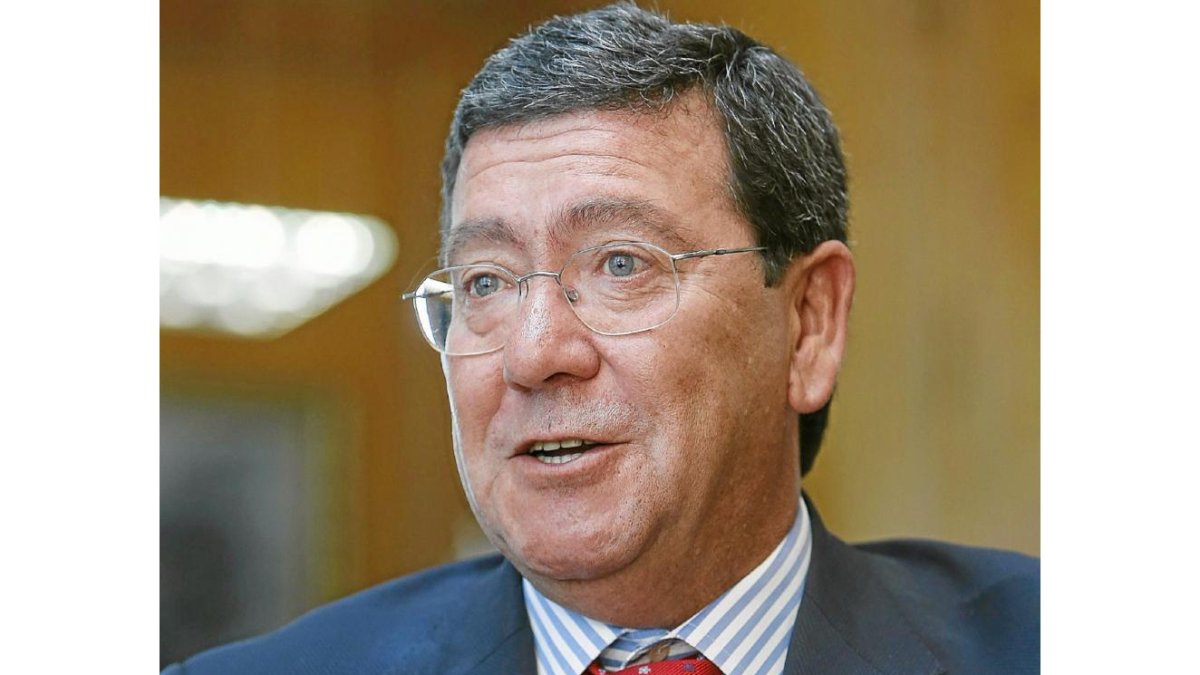 El presidente de la Diputación de Burgos, César Rico.-RAÚL G. OCHOA