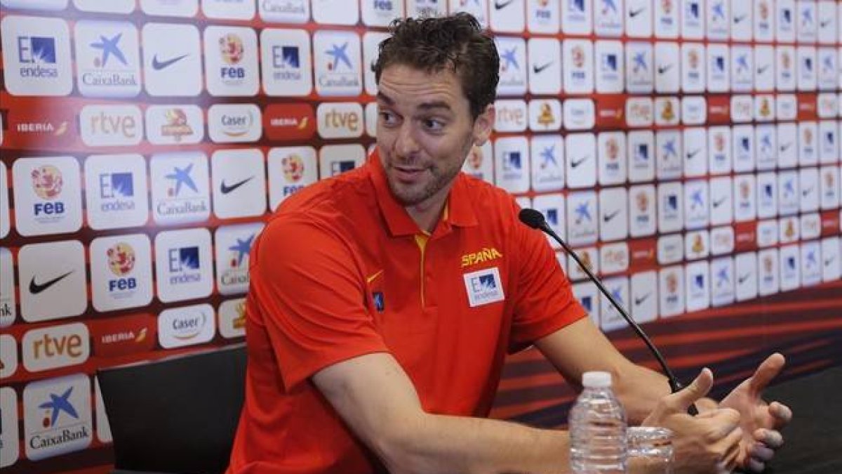 Pau Gasol, en la rueda de prensa de este martes en Madrid.-Foto: AGUSTÍN CATALÁN