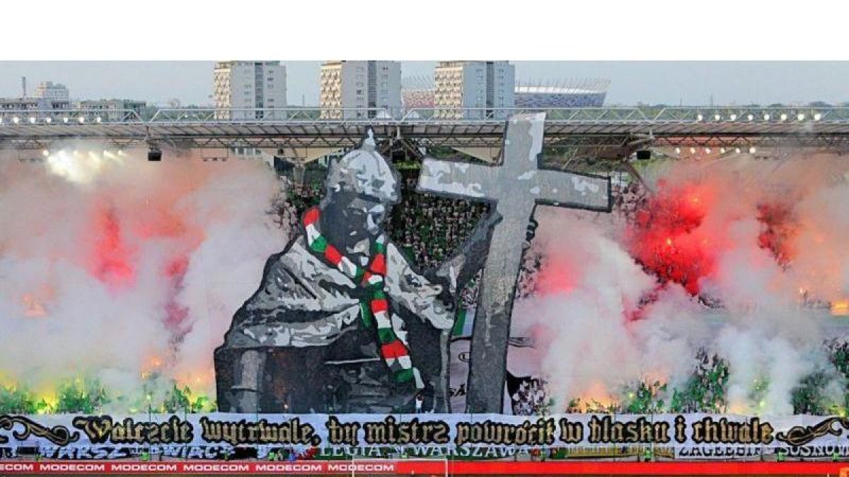 Los ultras del Legia de Varsovia atemorizan cada estadio que pisan-EL PERIÓDICO