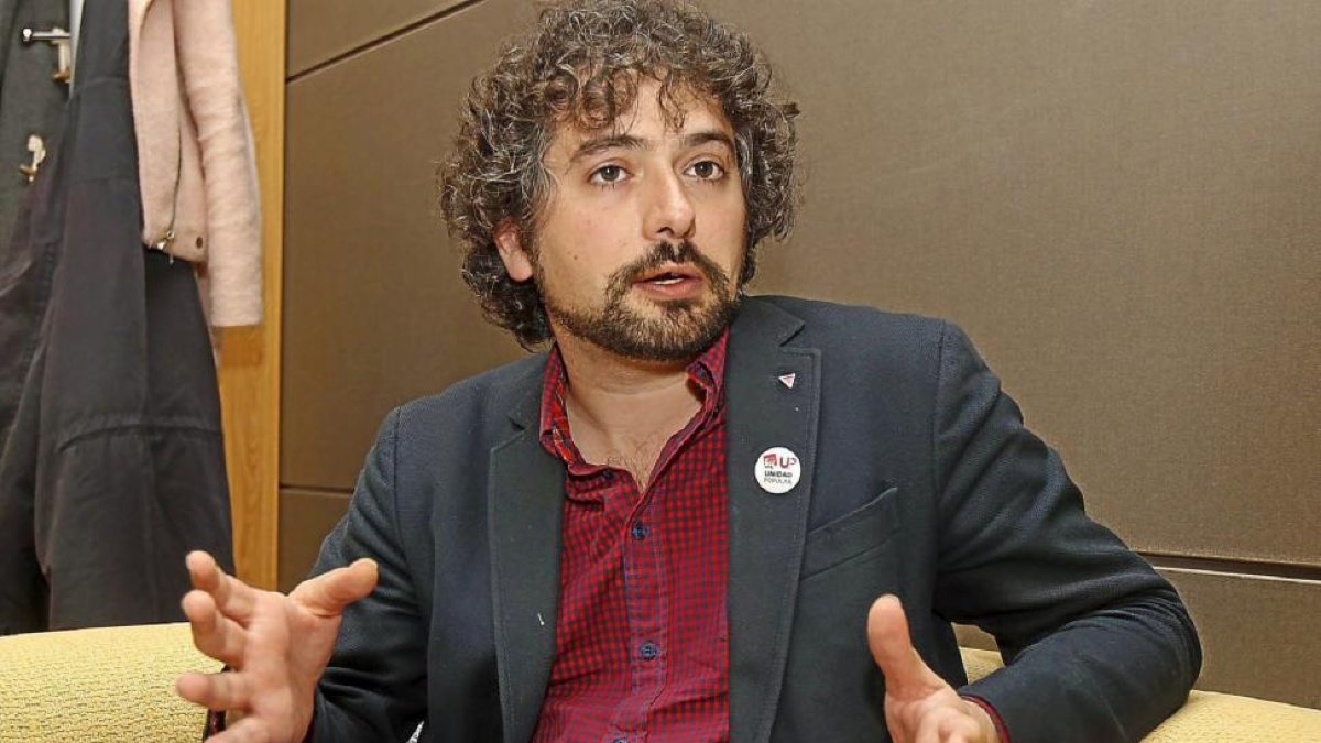 José Sarrión.-J. M. Lostau