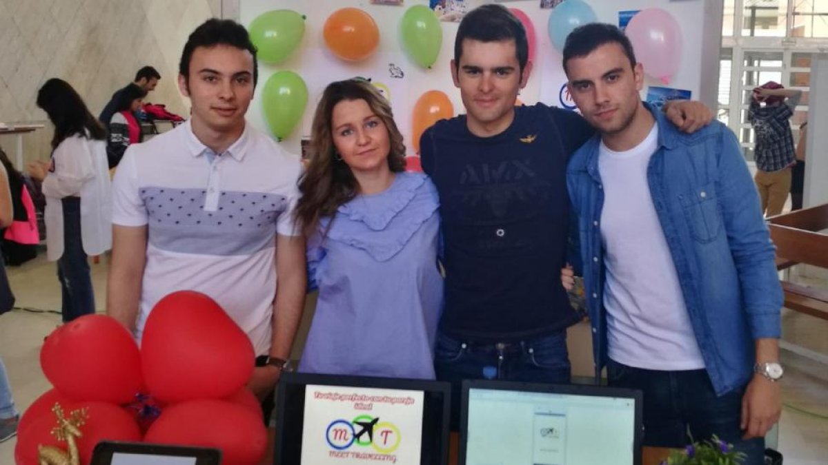 Óscar Franco, María Nikoghosyan, Marcos González y Javier Ménguez en las instalaciones de la Universidad de León-EL MUNDO