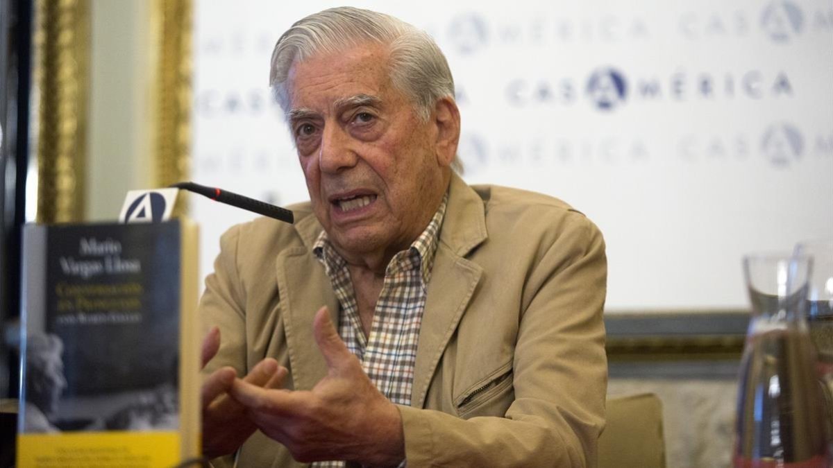 Vargas Llosa, en la presentación de su último libro-JUAN MANUEL PRATS