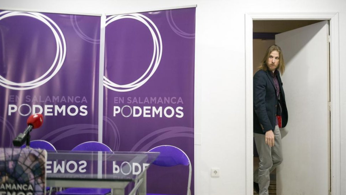 El secretario general de Podemos en Castilla y León, Pablo Fernández, realiza una visita institucional a Salamanca-ICAL