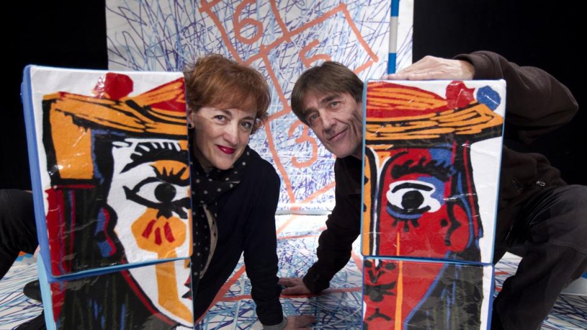 Ana Isabel Gallego y Ángel Sánchez, integrantes de Teloncillo.-J, M. LOSTAU