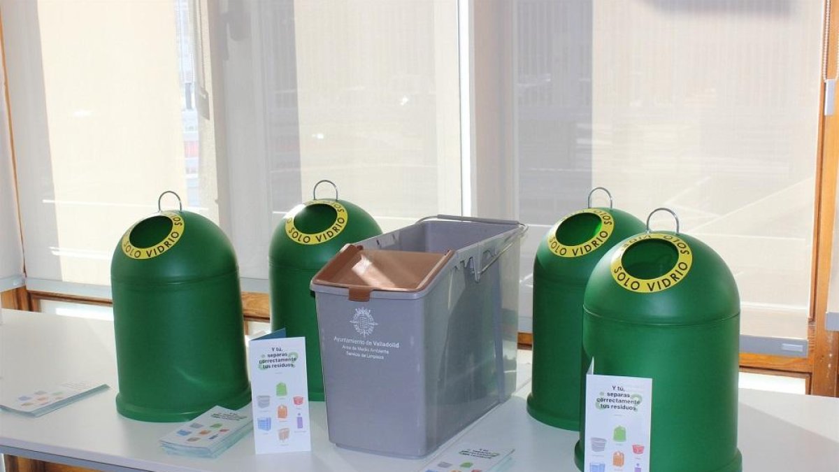 Contenedores de la campaña 'Valladolid recicla'-EUROPA PRESS